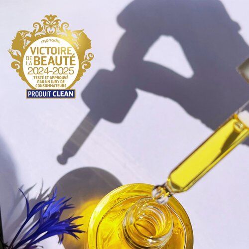 🏆 Félicitations à @apycultcosmetiques  pour la récompense des Victoires de la Beauté !

Leur Huile Douce a été couronnée dans la catégorie ""Produit Clean"" avec une note exceptionnelle de 19,26/20! 🌿✨

Nous sommes fiers de fournir l’huile de prune bio de Gascogne, un ingrédient clé de ce soin primé, reconnu pour ses vertus nourrissantes et antioxydantes.

Bravo à Héloïse et Benoît pour cette belle réussite ! 👏 
Découvrez l'Huile Douce sur leur site : www.apycult.com

#VictoiresDeLaBeauté #ProduitClean #CosmétiqueNaturelle #Innovation #Fierté #Apycul